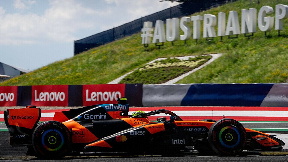 Lando Norris in Turn 1 