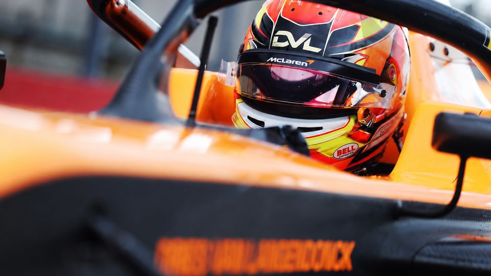 Dries van Langendonck im Cockpit