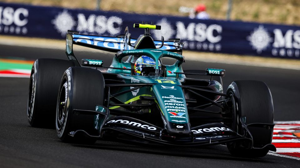 Fernando Alonso (Aston Martin Honda) im 1. Training (FP1) der Formel 1 auf dem Hungaroring bei Budapest (Ungarn-GP)