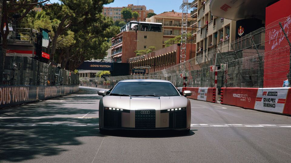 Testfahrt des auf der Rennstrecke in Monaco während des Formel 1-Wochenendes Testfahrt des auf der Rennstrecke in Monaco während des Formel 1-Wochenendes