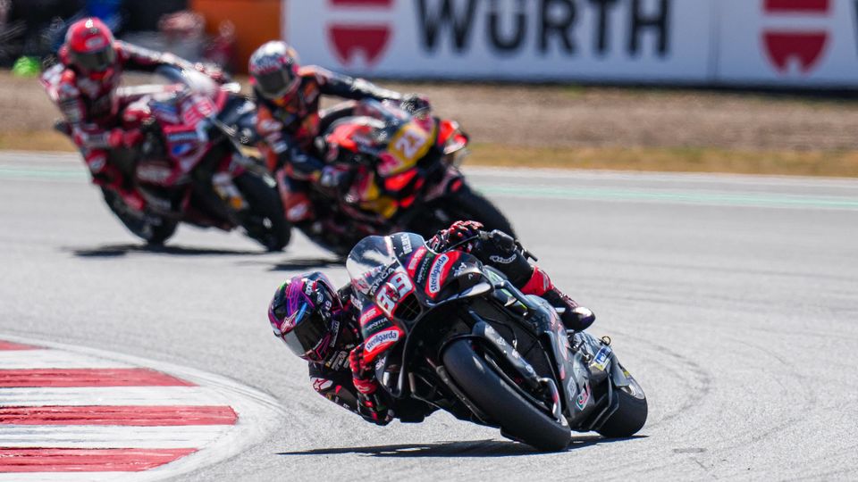 Jorge Martin wird verfolgt von Enea Bastianini und Marc Marquez Jorge Martin wird verfolgt von Enea Bastianini und Marc Marquez