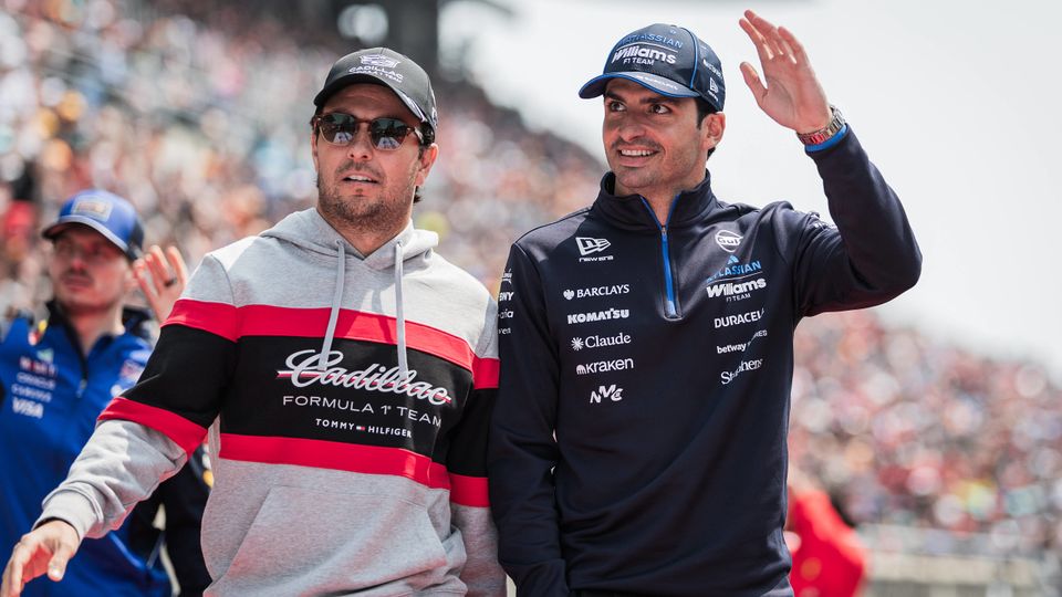 Sergio Perez und Carlos Sainz beim Japan Grand Prix