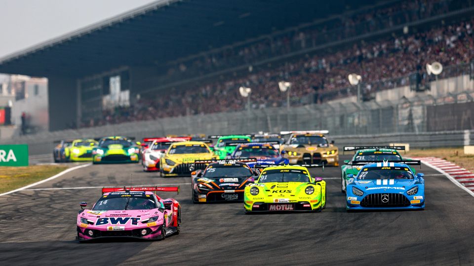 Start zum DTM-Rennen am Nürburgring Start zum DTM-Rennen am Nürburgring