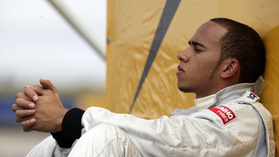 Lewis Hamilton (England Mercedes) nachdenklich Lewis Hamilton (England Mercedes) nachdenklich