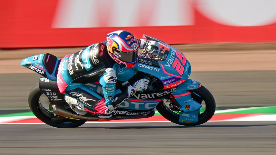 Maximo Quiles gewinnt in Misano. Maximo Quiles gewinnt in Misano.