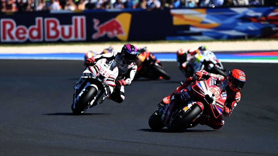Marc Marquez gewinnt das MotoGP-Rennen in Misano.