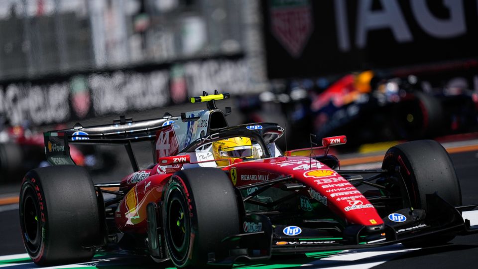 Lewis Hamilton (Ferrari) beim verbremst sich beim Formel-1-Rennen in Madrid (Spanien-GP) 2026 Lewis Hamilton (Ferrari) beim verbremst sich beim Formel-1-Rennen in Madrid (Spanien-GP) 2026